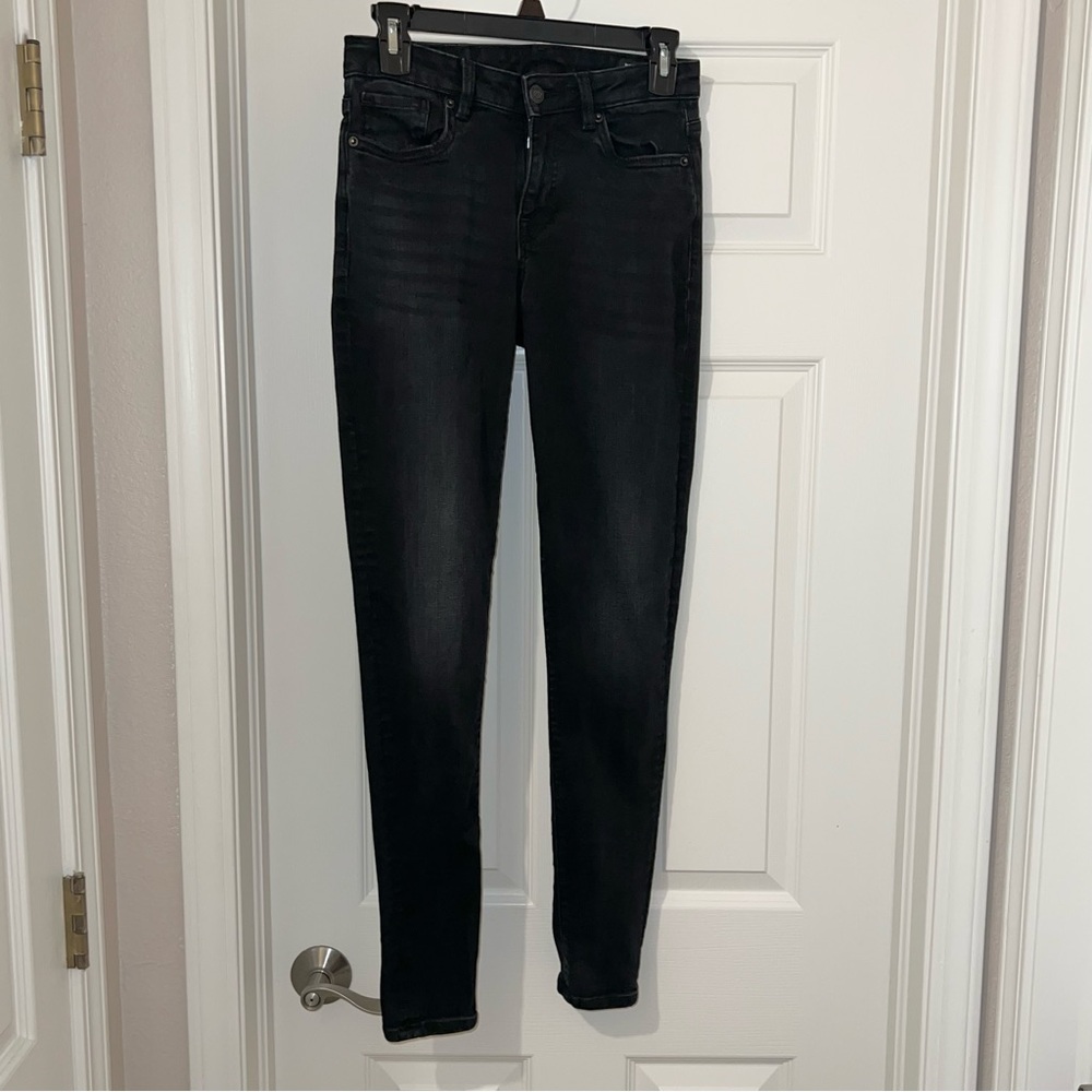 size 26 black Buffalo David Bitton skinny jeans